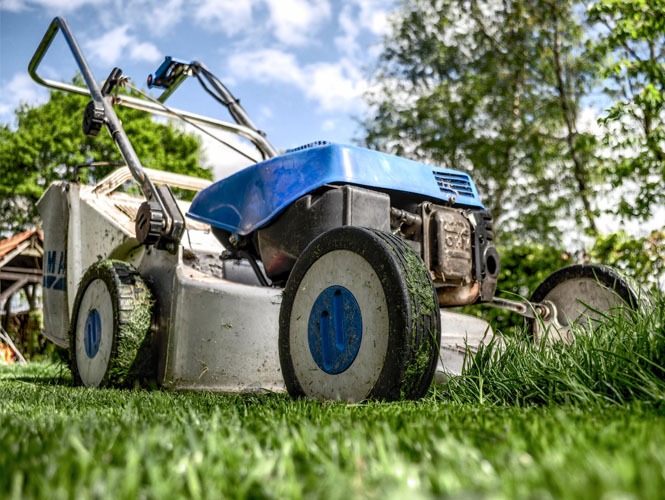 How to Store Your Lawnmower and Protect It